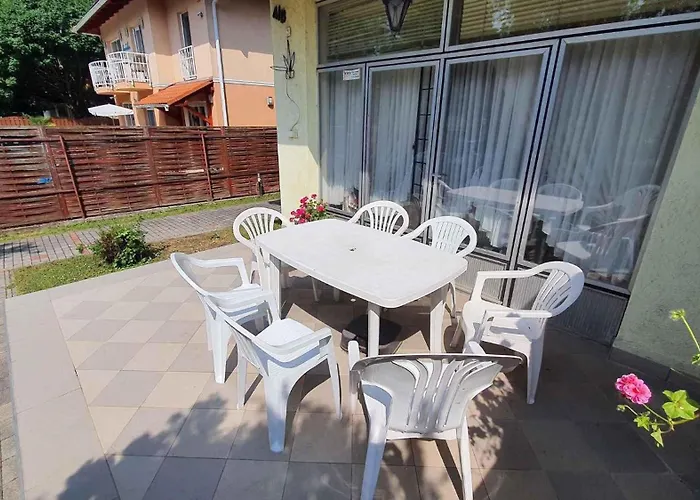 Dom wakacyjny La Rosa *